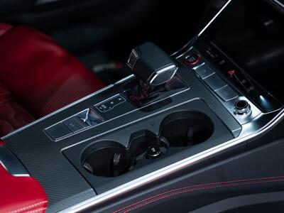 2022 Audi RS 6 Avant 4.0T quattro Avant   - Photo 58 - Riviera Beach, FL 33407