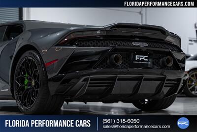 2020 Lamborghini Huracan EVO   - Photo 14 - Riviera Beach, FL 33407