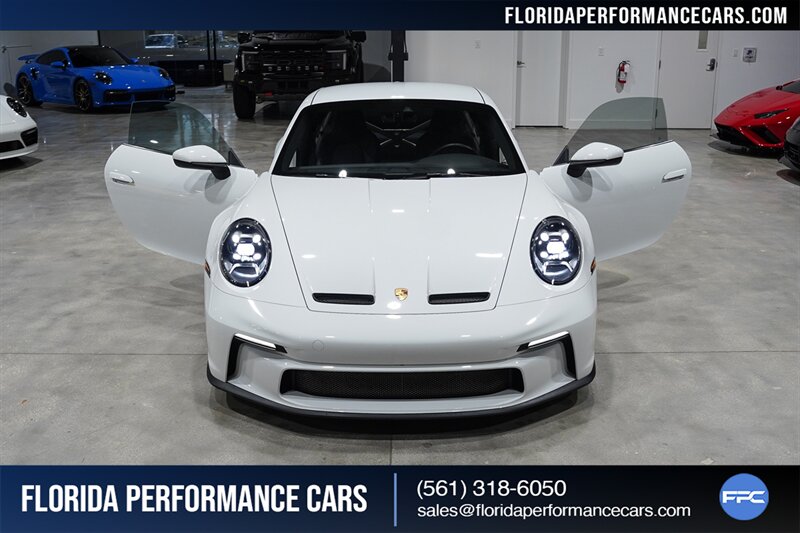 2022 Porsche 911 GT3 Touring   - Photo 36 - Riviera Beach, FL 33407