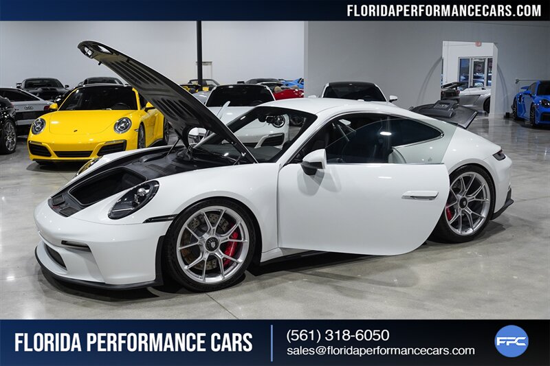 2022 Porsche 911 GT3 Touring   - Photo 34 - Riviera Beach, FL 33407