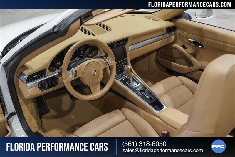 2013 Porsche 911 Carrera   - Photo 45 - Riviera Beach, FL 33407