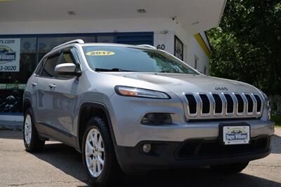 2017 Jeep Cherokee Latitude   - Photo 5 - West Warwick, RI 02893