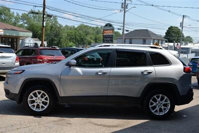 2017 Jeep Cherokee Latitude   - Photo 13 - West Warwick, RI 02893