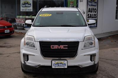 2017 GMC Terrain SLE-2   - Photo 2 - West Warwick, RI 02893