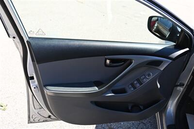2013 Hyundai ELANTRA GLS   - Photo 18 - West Warwick, RI 02893