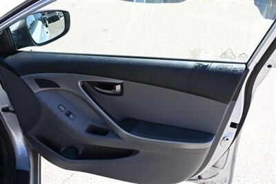 2013 Hyundai ELANTRA GLS   - Photo 22 - West Warwick, RI 02893
