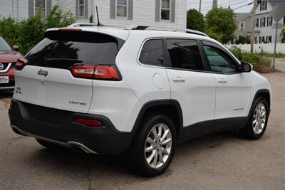 2017 Jeep Cherokee Limited   - Photo 9 - West Warwick, RI 02893