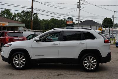 2017 Jeep Cherokee Limited   - Photo 18 - West Warwick, RI 02893