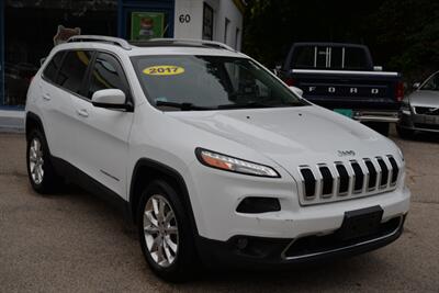 2017 Jeep Cherokee Limited   - Photo 5 - West Warwick, RI 02893