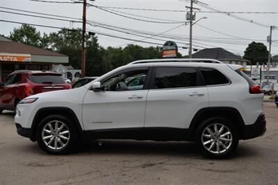 2017 Jeep Cherokee Limited   - Photo 19 - West Warwick, RI 02893
