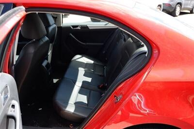 2013 Volkswagen Jetta SE PZEV   - Photo 14 - West Warwick, RI 02893