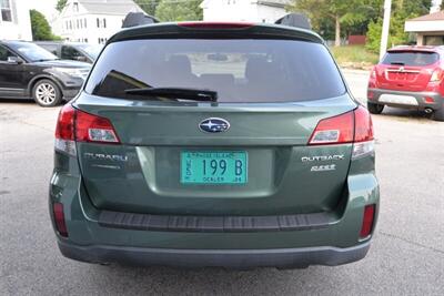 2013 Subaru Outback 2.5i Premium   - Photo 14 - West Warwick, RI 02893