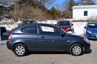 2011 Hyundai Accent GLS   - Photo 6 - West Warwick, RI 02893