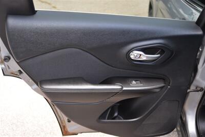 2014 Jeep Cherokee Latitude   - Photo 17 - West Warwick, RI 02893