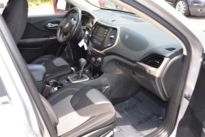 2014 Jeep Cherokee Latitude   - Photo 18 - West Warwick, RI 02893
