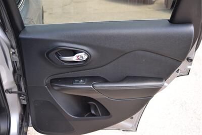 2014 Jeep Cherokee Latitude   - Photo 21 - West Warwick, RI 02893