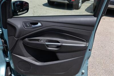 2013 Ford Escape SEL   - Photo 23 - West Warwick, RI 02893