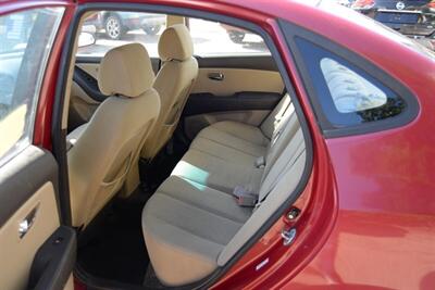 2010 Hyundai Elantra   - Photo 13 - West Warwick, RI 02893