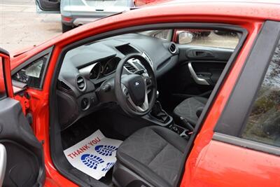 2013 Ford Fiesta SE   - Photo 9 - West Warwick, RI 02893