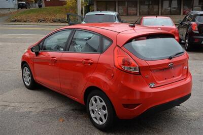 2013 Ford Fiesta SE   - Photo 7 - West Warwick, RI 02893
