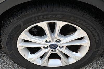 2019 Ford Escape SE   - Photo 17 - West Warwick, RI 02893