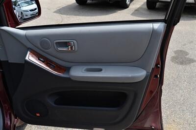 2004 Toyota Highlander   - Photo 29 - West Warwick, RI 02893