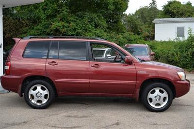 2004 Toyota Highlander   - Photo 6 - West Warwick, RI 02893