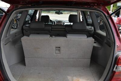 2004 Toyota Highlander   - Photo 23 - West Warwick, RI 02893
