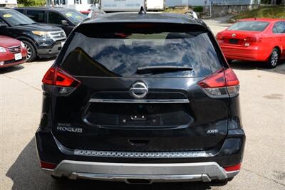 2017 Nissan Rogue S   - Photo 11 - West Warwick, RI 02893