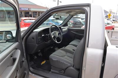 2006 Chevrolet Silverado 1500 Work Truck - Photo 10 - West Warwick, RI 02893