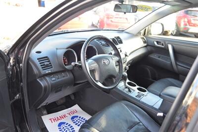 2008 Toyota Highlander Sport - Photo 8 - West Warwick, RI 02893