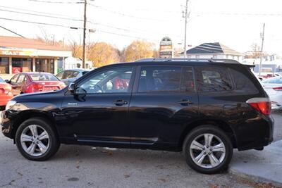 2008 Toyota Highlander Sport - Photo 7 - West Warwick, RI 02893