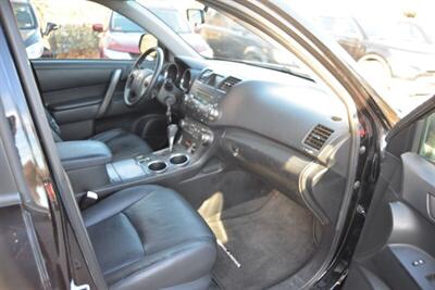 2008 Toyota Highlander Sport - Photo 12 - West Warwick, RI 02893