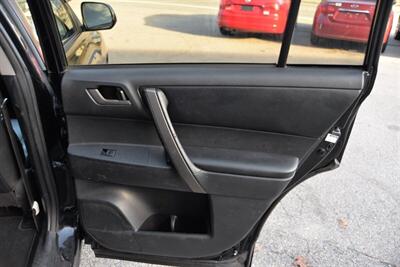 2008 Toyota Highlander Sport - Photo 15 - West Warwick, RI 02893