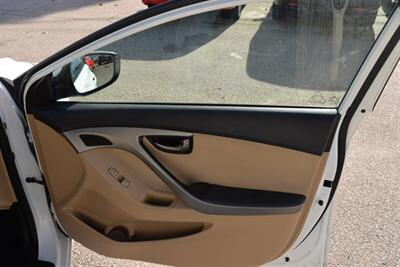 2013 Hyundai ELANTRA GLS   - Photo 24 - West Warwick, RI 02893