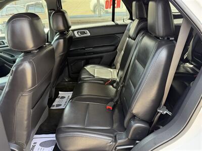 2015 Ford Explorer XLT - Photo 9 - Bakersfield, CA 93305