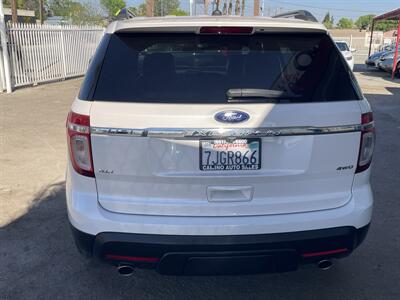 2015 Ford Explorer XLT   - Photo 5 - Bakersfield, CA 93305