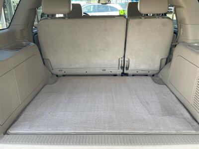 2007 Chevrolet Tahoe LT   - Photo 9 - Bakersfield, CA 93305
