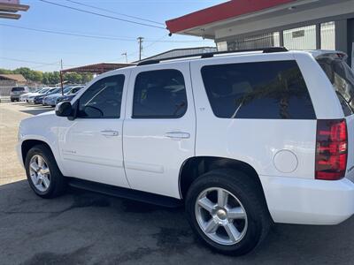 2007 Chevrolet Tahoe LT   - Photo 6 - Bakersfield, CA 93305