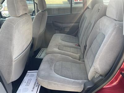 2005 Ford Explorer XLT   - Photo 8 - Bakersfield, CA 93305