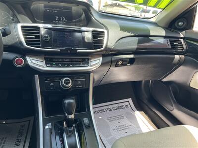 2014 Honda Accord EX-L w/Navi   - Photo 11 - Bakersfield, CA 93305