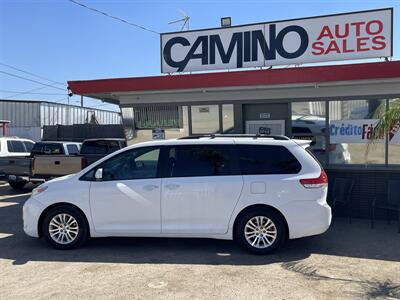 2011 Toyota Sienna XLE 8-Passenger   - Photo 6 - Bakersfield, CA 93305
