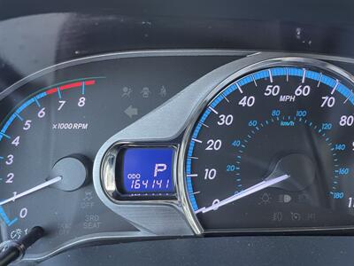 2011 Toyota Sienna XLE 8-Passenger   - Photo 11 - Bakersfield, CA 93305