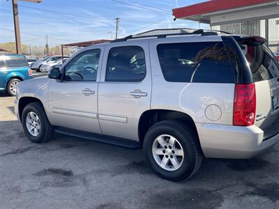 2009 GMC Yukon SLT   - Photo 6 - Bakersfield, CA 93305