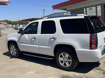2008 GMC Yukon Denali   - Photo 6 - Bakersfield, CA 93305