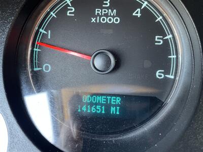 2008 GMC Yukon Denali   - Photo 10 - Bakersfield, CA 93305