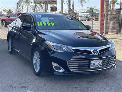 2013 Toyota Avalon XLE   - Photo 2 - Bakersfield, CA 93305