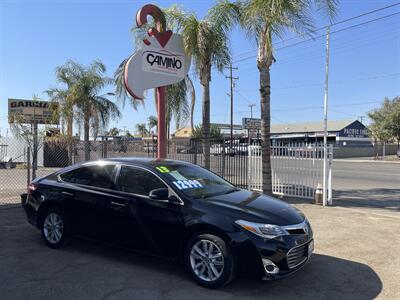 2013 Toyota Avalon XLE   - Photo 3 - Bakersfield, CA 93305