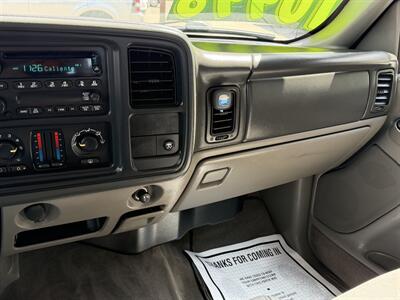 2005 Chevrolet Avalanche 1500 LS - Photo 11 - Bakersfield, CA 93305