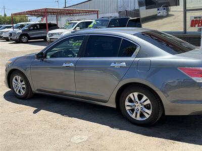 2009 Honda Accord LX-P - Photo 6 - Bakersfield, CA 93305